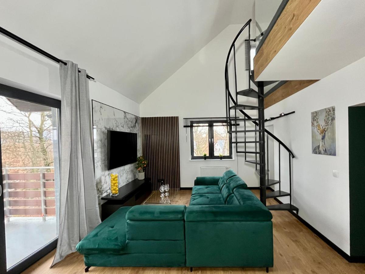 Apartamenty Maxa Czornyja Єленя-Ґура Екстер'єр фото