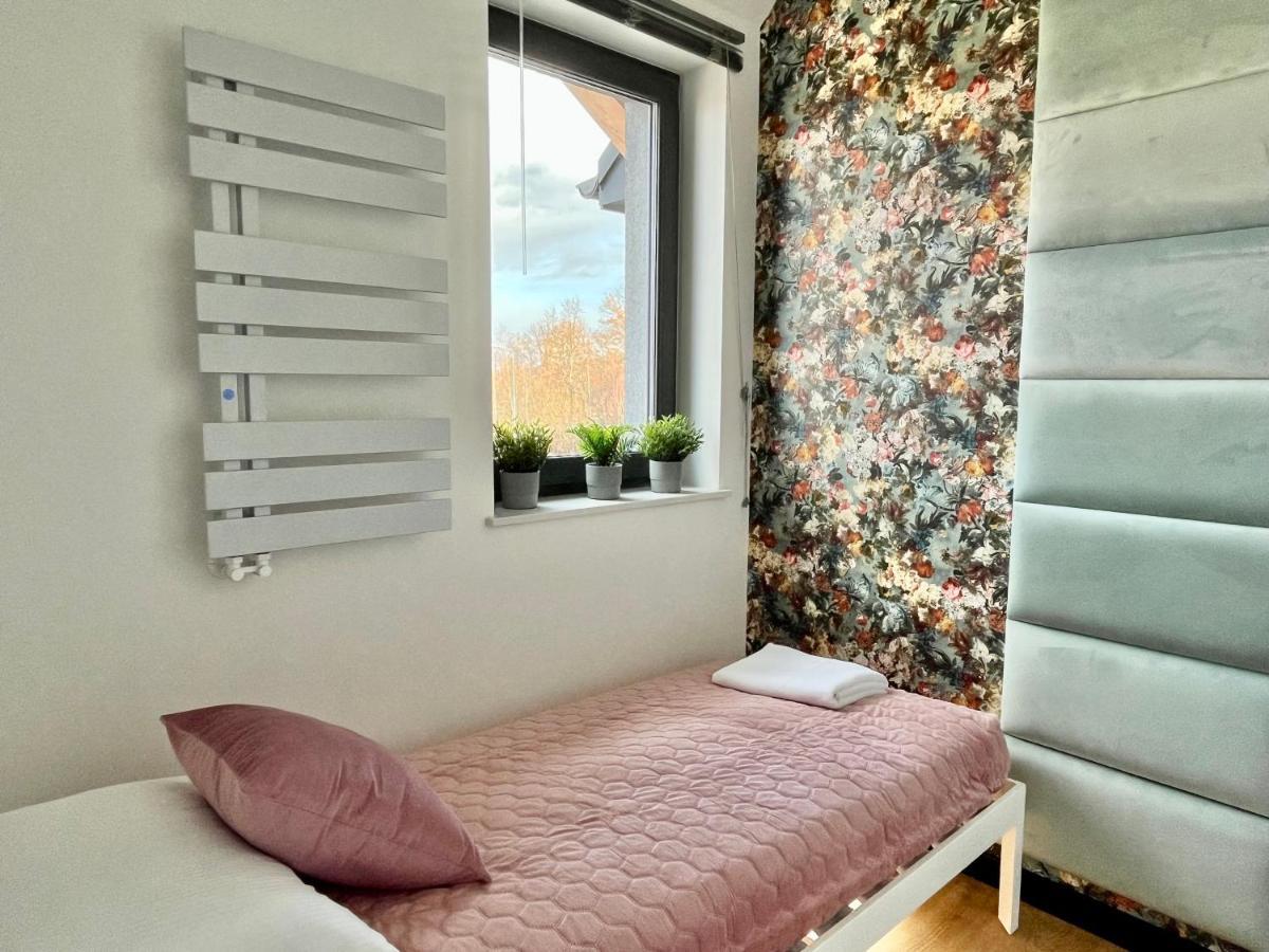 Apartamenty Maxa Czornyja Єленя-Ґура Екстер'єр фото