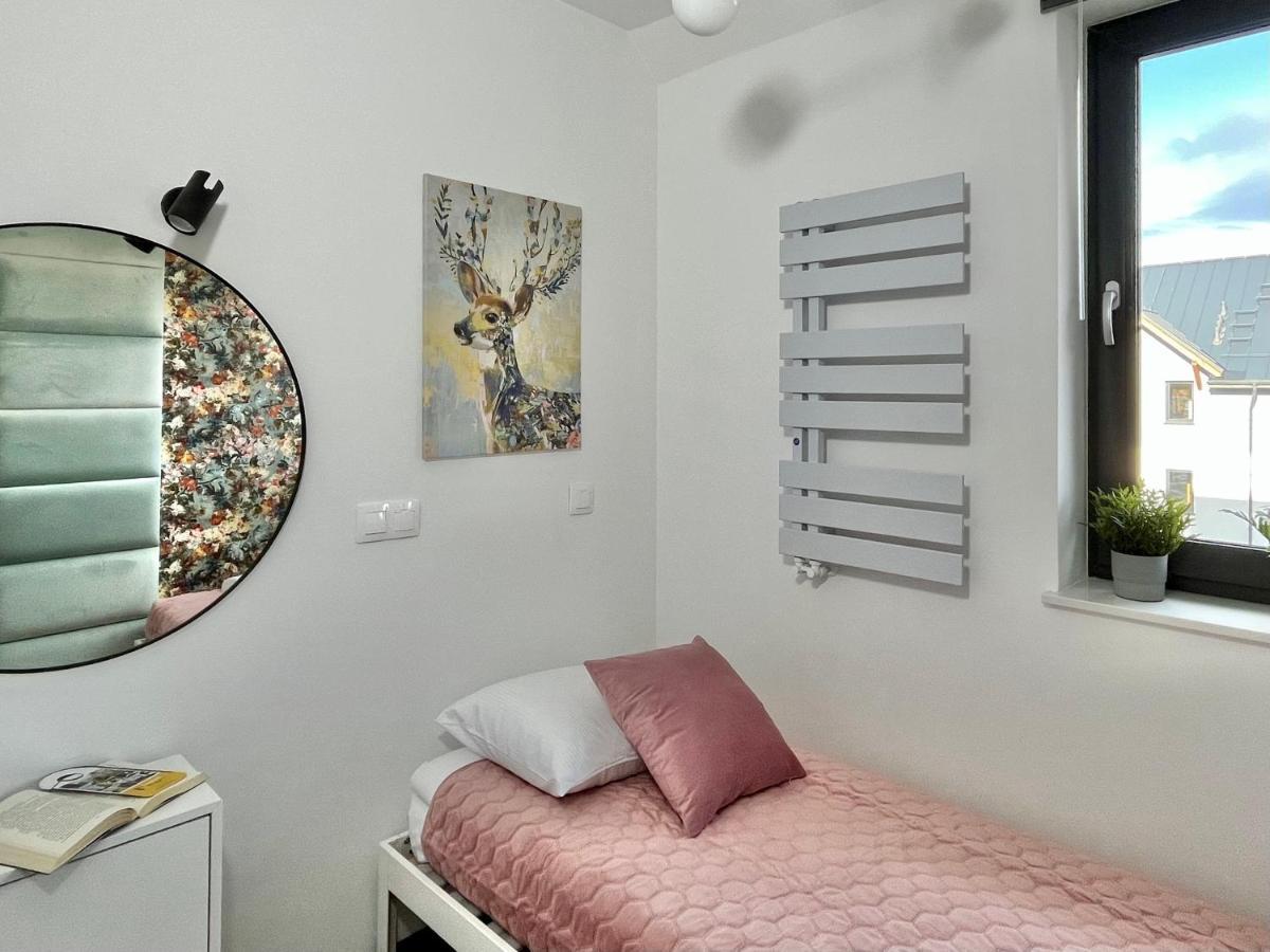 Apartamenty Maxa Czornyja Єленя-Ґура Екстер'єр фото